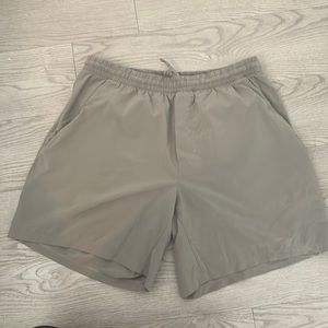 Lululemon Pace breaker 7 in short. Tan color. Size XL.